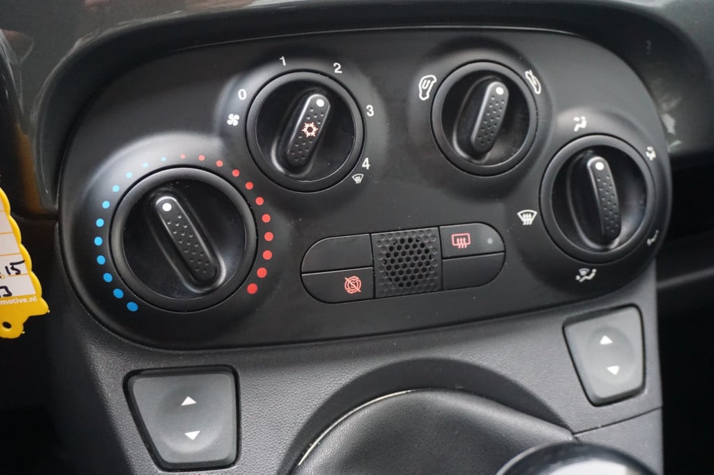 Fiat 500 1.0 twinair easy airco / elektr. ramen / lm velgen / nap