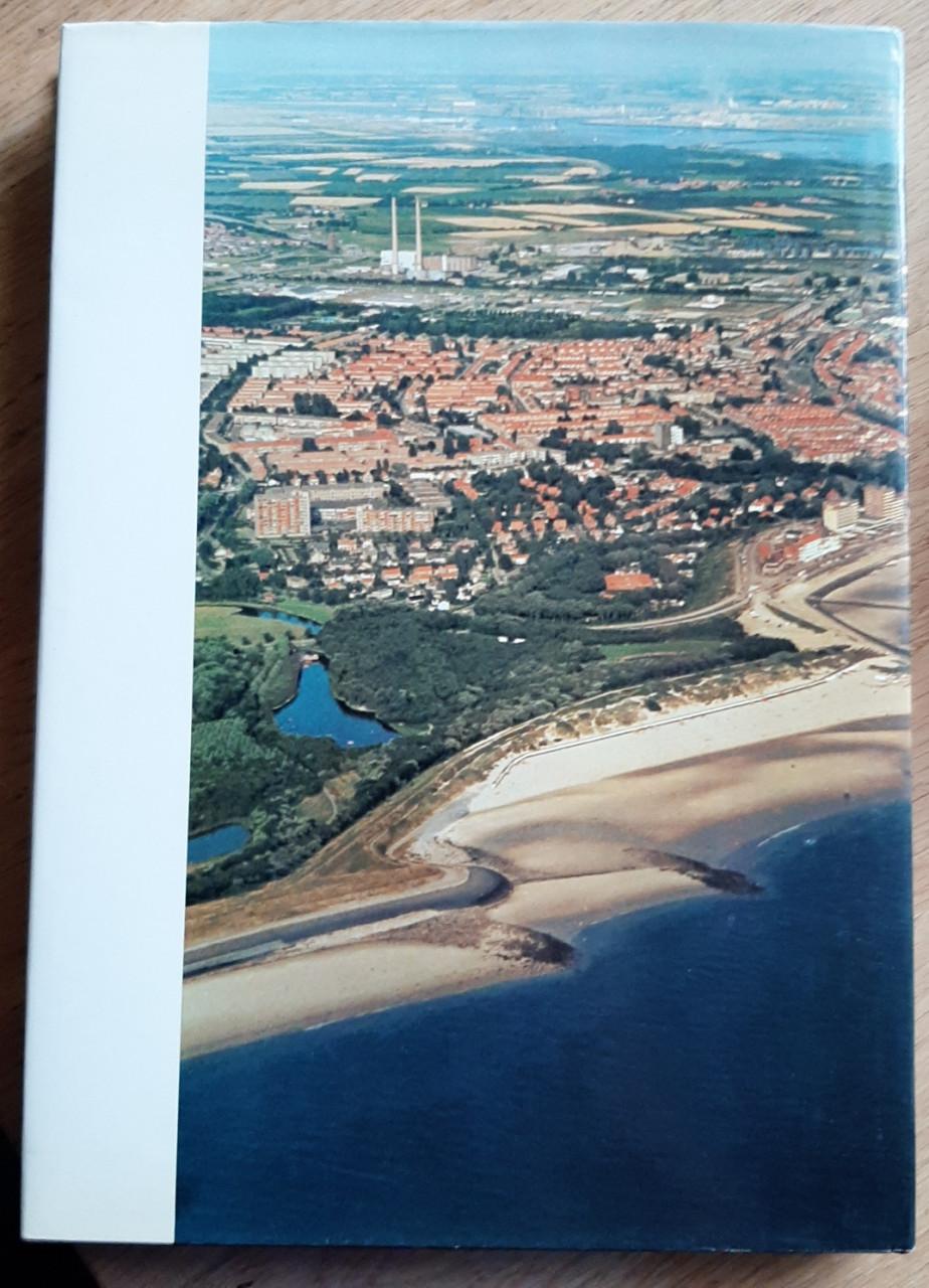 Vlissingen tussen eb en vloed, door Ed Reindersma e.a.