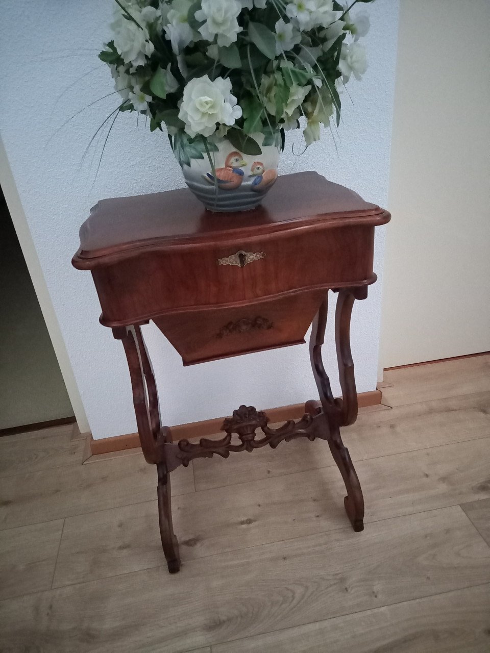 Glazen design salontafel en eetkamer tafel ea inboedel spullen