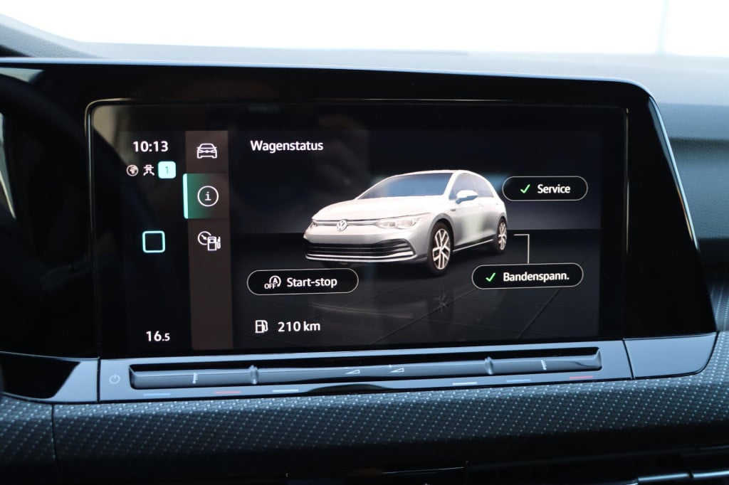 Volkswagen Golf 1.5 tsi r-line 130pk