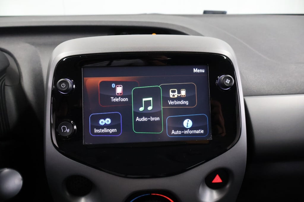 Toyota Aygo 1.0 vvt-i x-play ltd