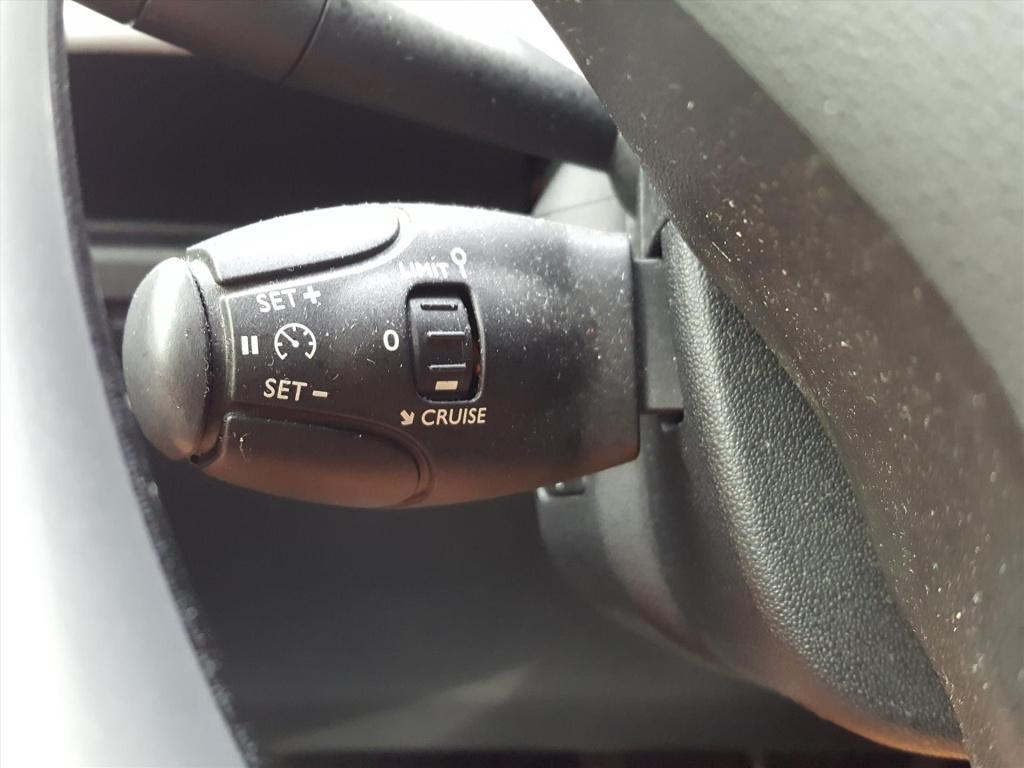 Citroen DS3 cabrio 1.2 vti 82pk so chic | cruise control | parkeersensoren 