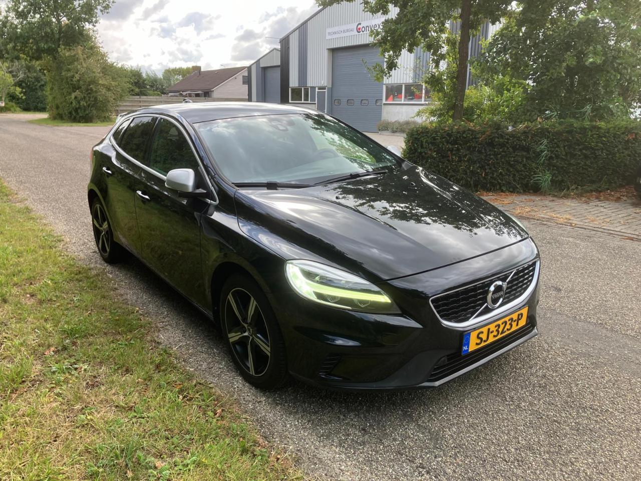 Volvo V40 T4