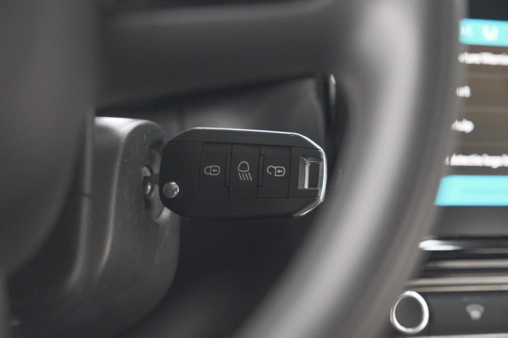 Citroen C3 puretech 110 eat6 max | apple carplay | parkeersensoren | climat