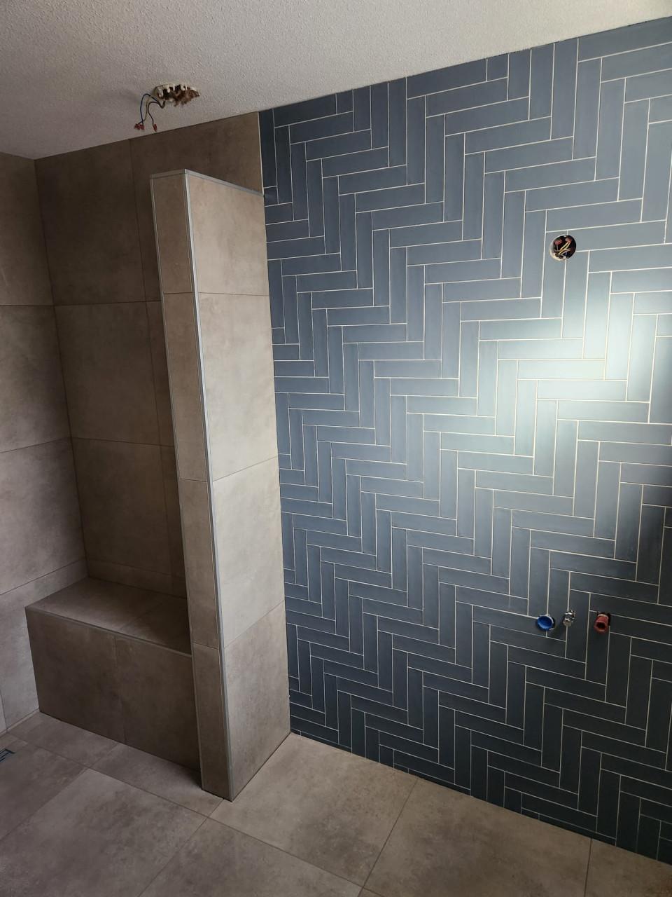 Tegelzetter nodig? Bel/app: 06 21937244 of Mail: jvbtegelzetter@gmail.com