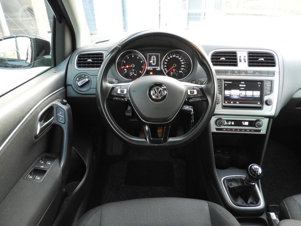 Volkswagen Polo 1.2 tsi highline nap apple carplay