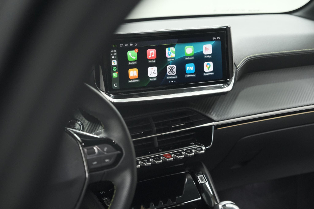 Peugeot 208 puretech 100 gt | camera | navigatie | apple carplay | parkeers