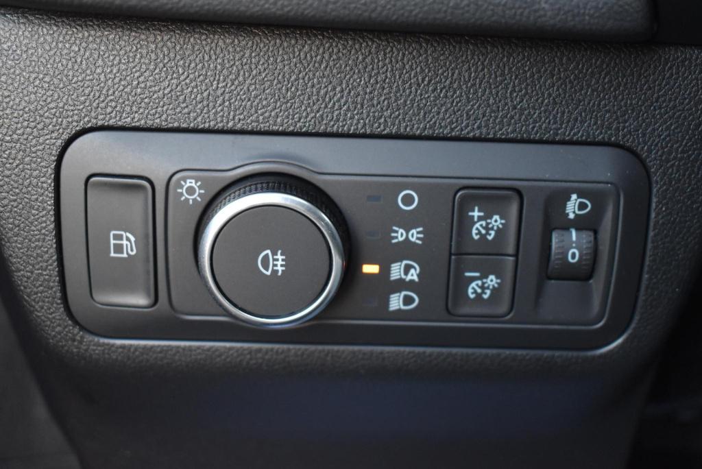 Ford Kuga 2.5 phev st-line | climate control | cruise control | winterpakke