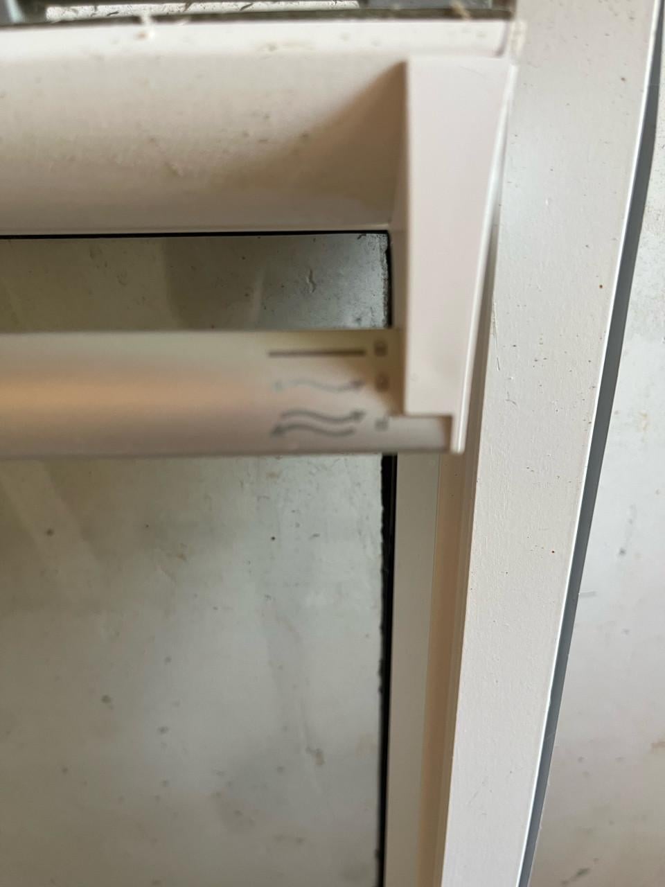 Set van 2 Velux dakramen GGL MK04 (78x98 cm) - incl. losse gootstukken