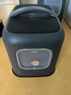 Kattenbak grijs met magneetsluiting