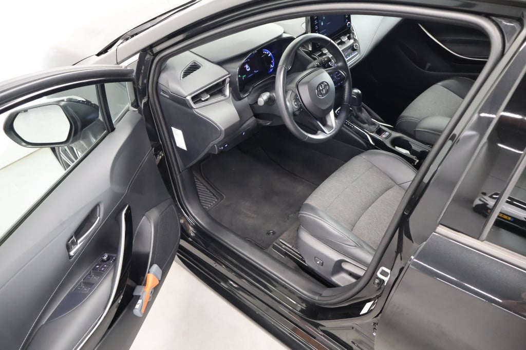 Toyota Corolla Touring Sports 1.8 hybrid dynamic