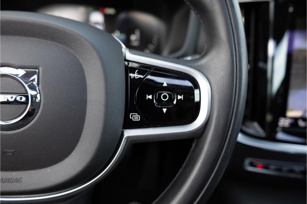 Volvo V60 2.0 t6 recharge awd inscription ✅pano✅hud✅360°✅h&k✅trekhaak✅acc