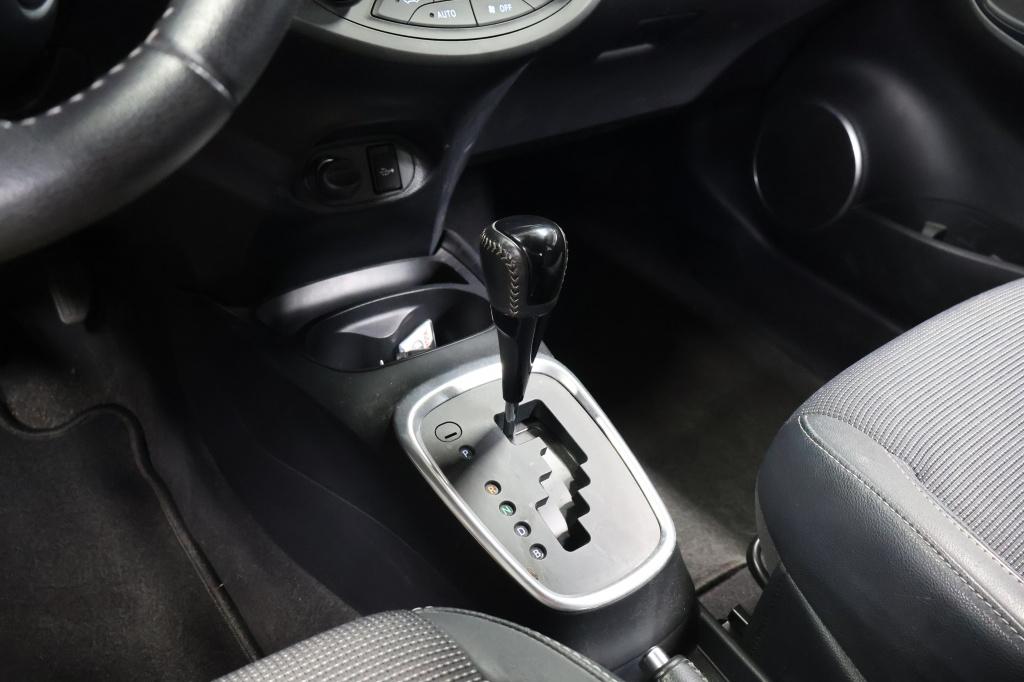 Toyota Yaris 1.5 hybrid executive