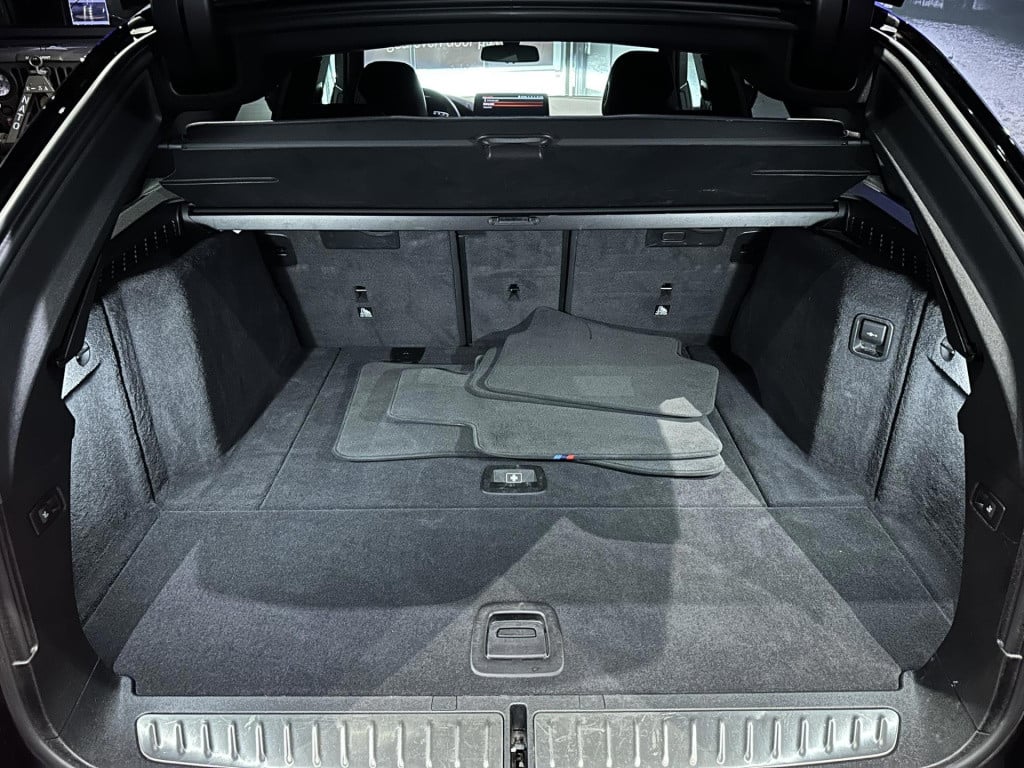 BMW 5 Serie touring 520i high executive m-pakket *camera*leer*
