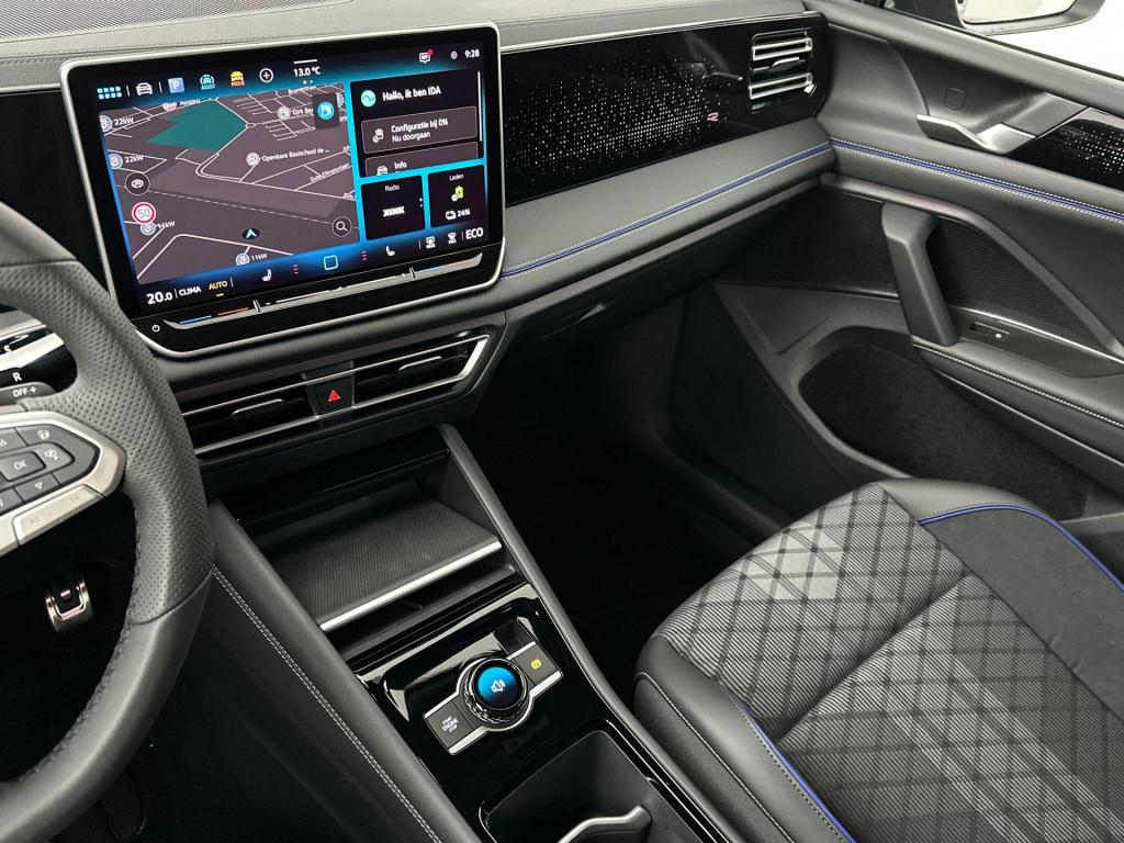 Volkswagen Tiguan r-line edition 1.5 ehybrid 150 kw / 204 pk suv 6 v