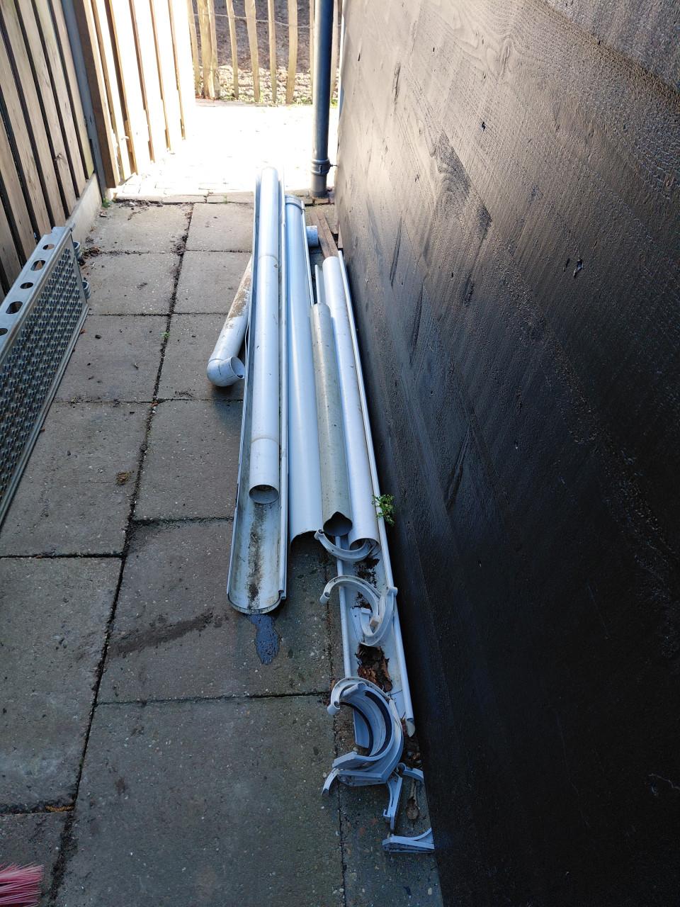 Dakgoot + afvoerbuis