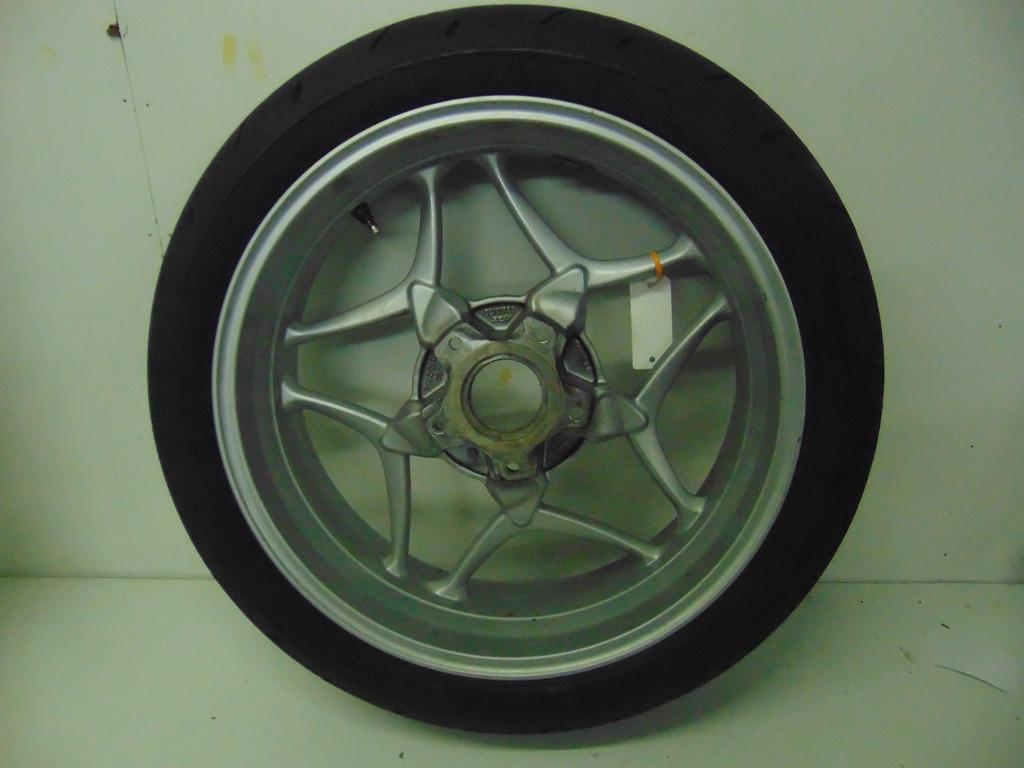 10.000 nieuwe en gebruikte motor onderdelen