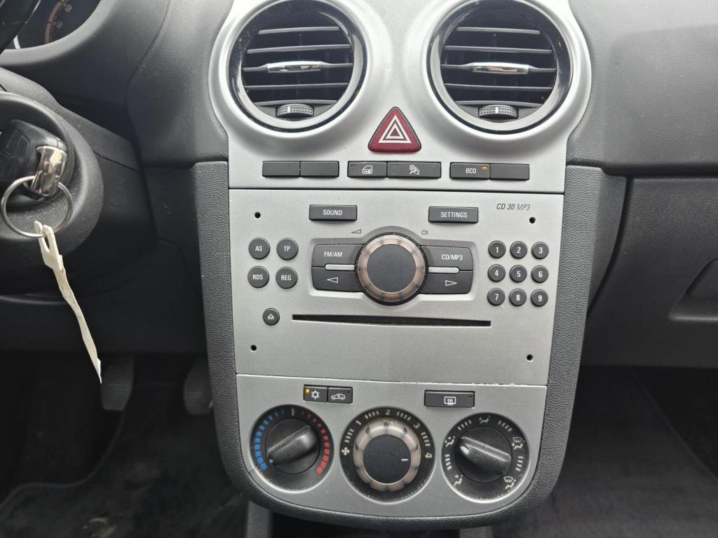 Opel Corsa 1.2-16v anniversary edition