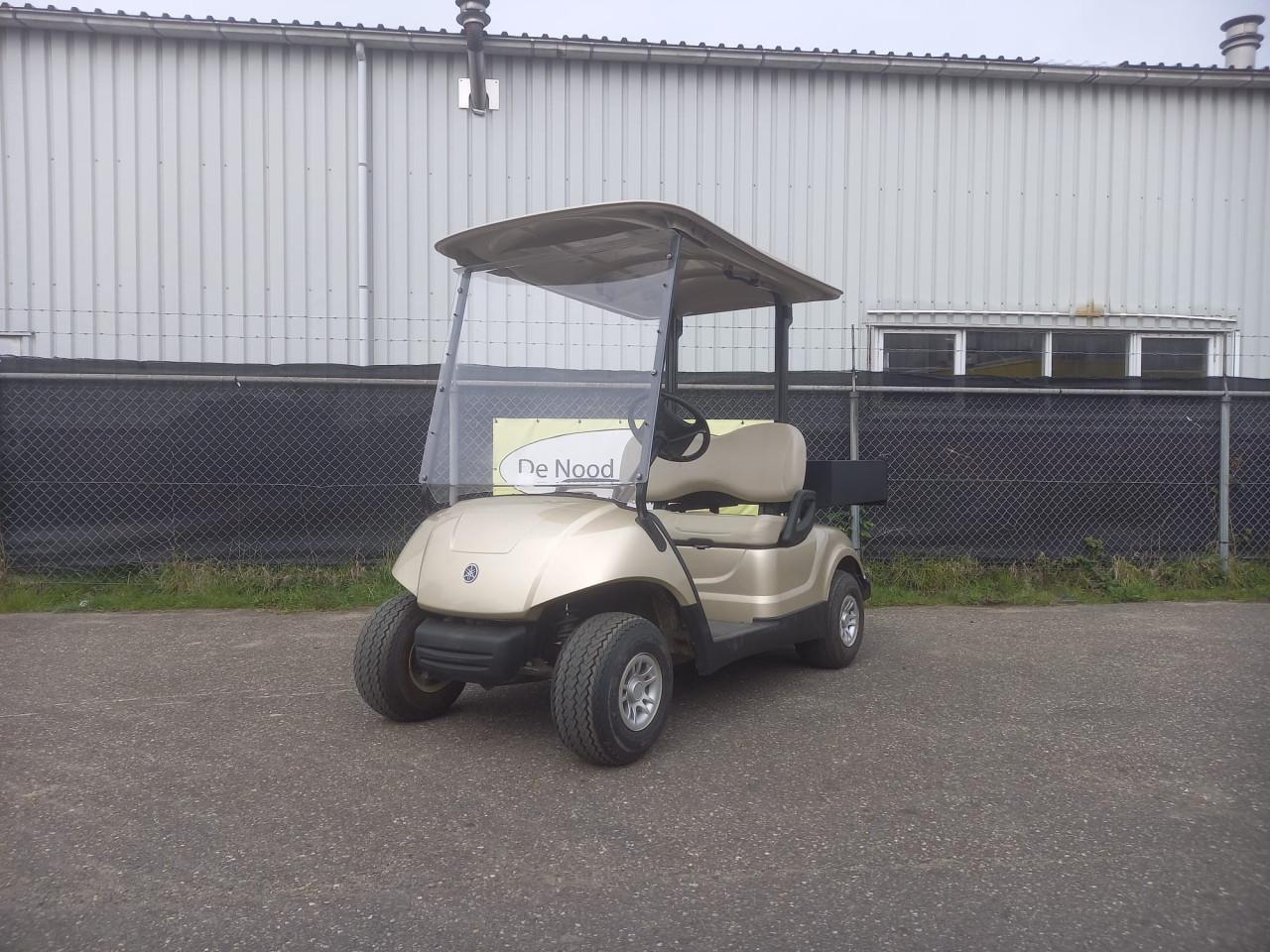 Yamaha golfkar met laadbak
