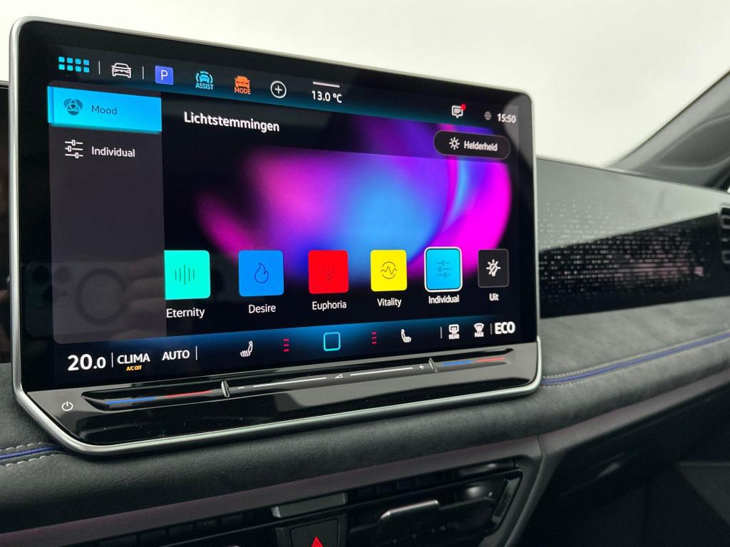 Volkswagen Tiguan r-line edition plug in hybride 204 pk black style pakket