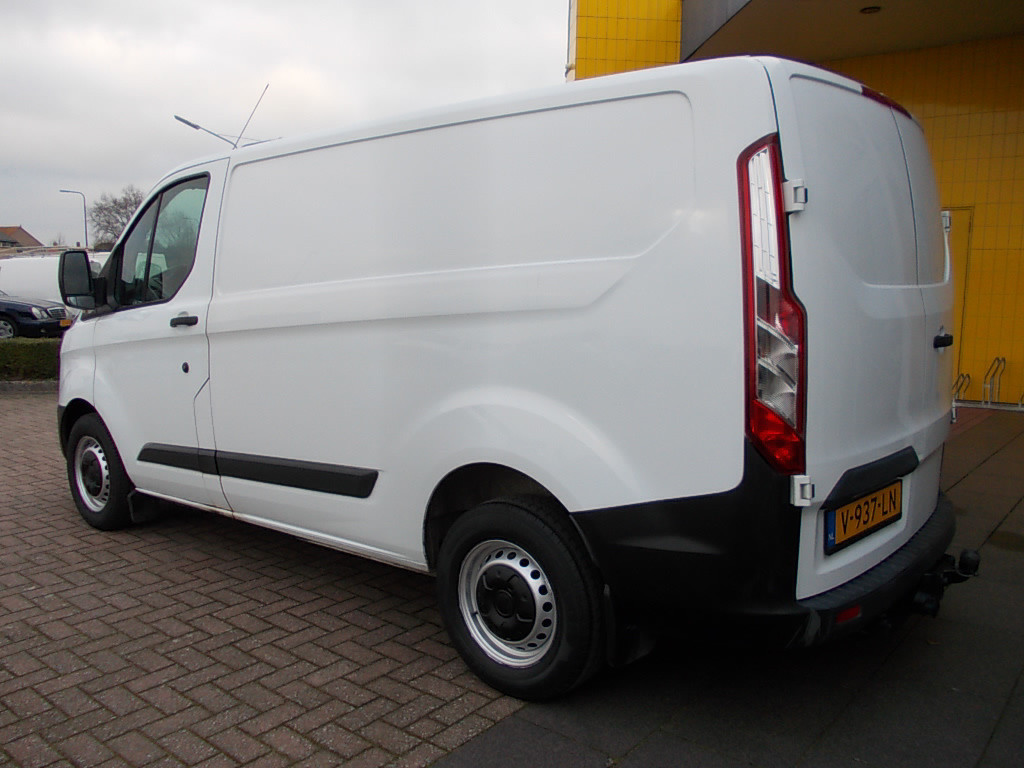 Ford Transit Custom 2.0 tdci airco, schuifdeur, 3-zits, trekhaak