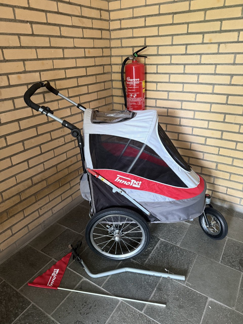 Zgan honden fietskar buggy InnoPet Sporty Dog Trailer Deluxe