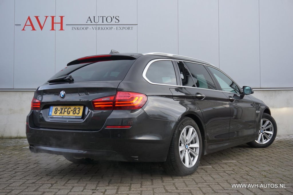 BMW 5 Serie touring 520i high executive