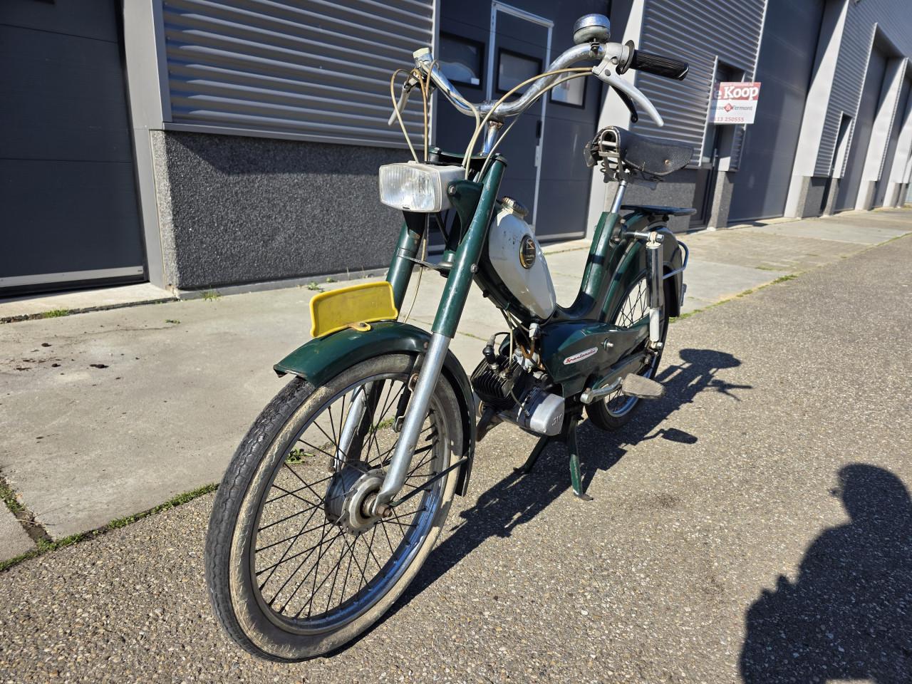 Mooie oldtimer Sparta-matic uit 1969. Met een goed lopende 48cc JLO motor.