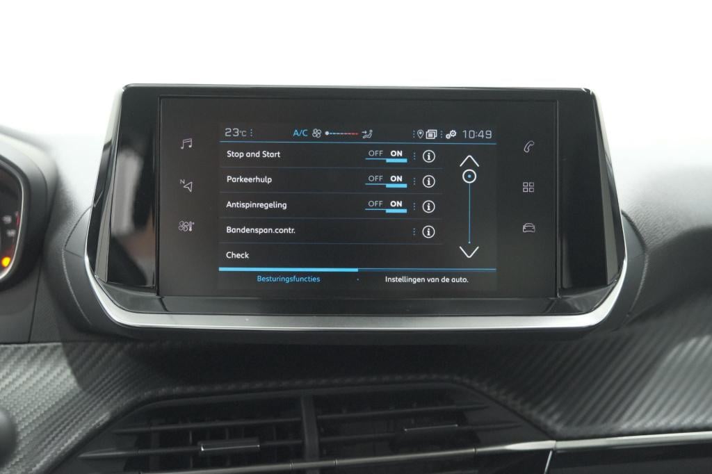 Peugeot 208 1.2 puretech style | parkeersensoren | navigatie | apple carpla