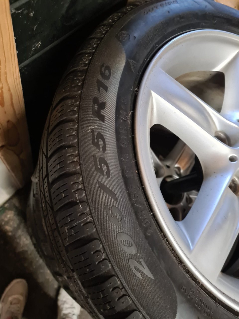 Velgen met winterbanden BMW 3.18