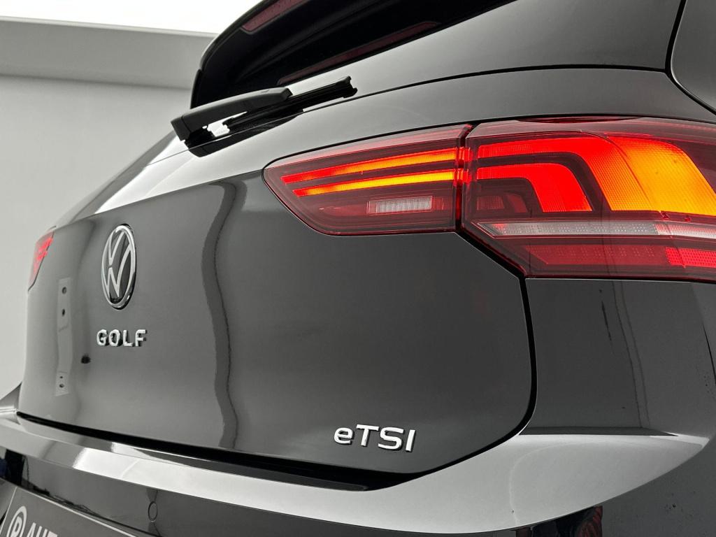 Volkswagen Golf 1.5 etsi life edition dsg7 116pk