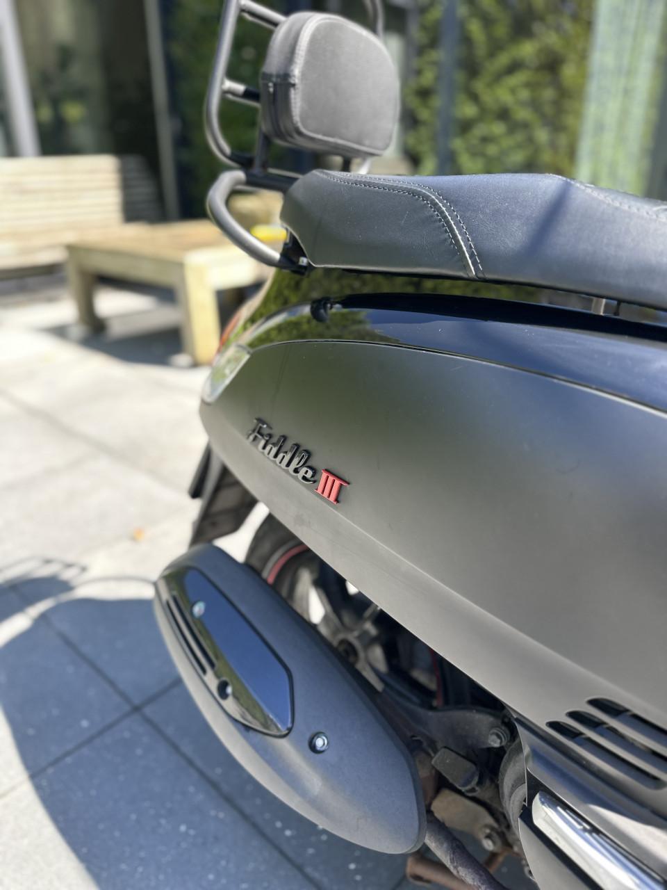 SYM Fiddle III mat zwart 25 km/h 2020