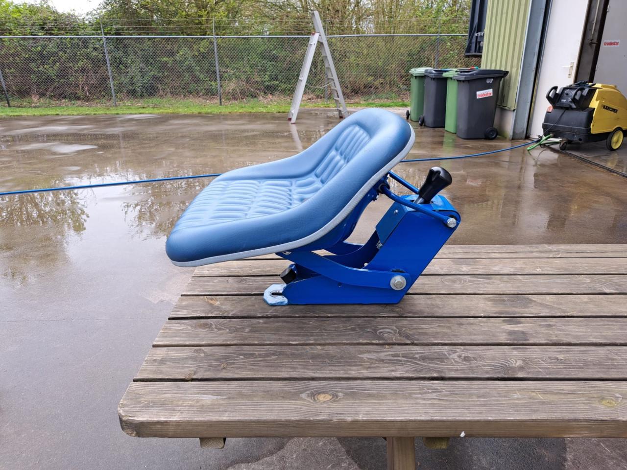 Ford trekkerzitting z.g.a.n.