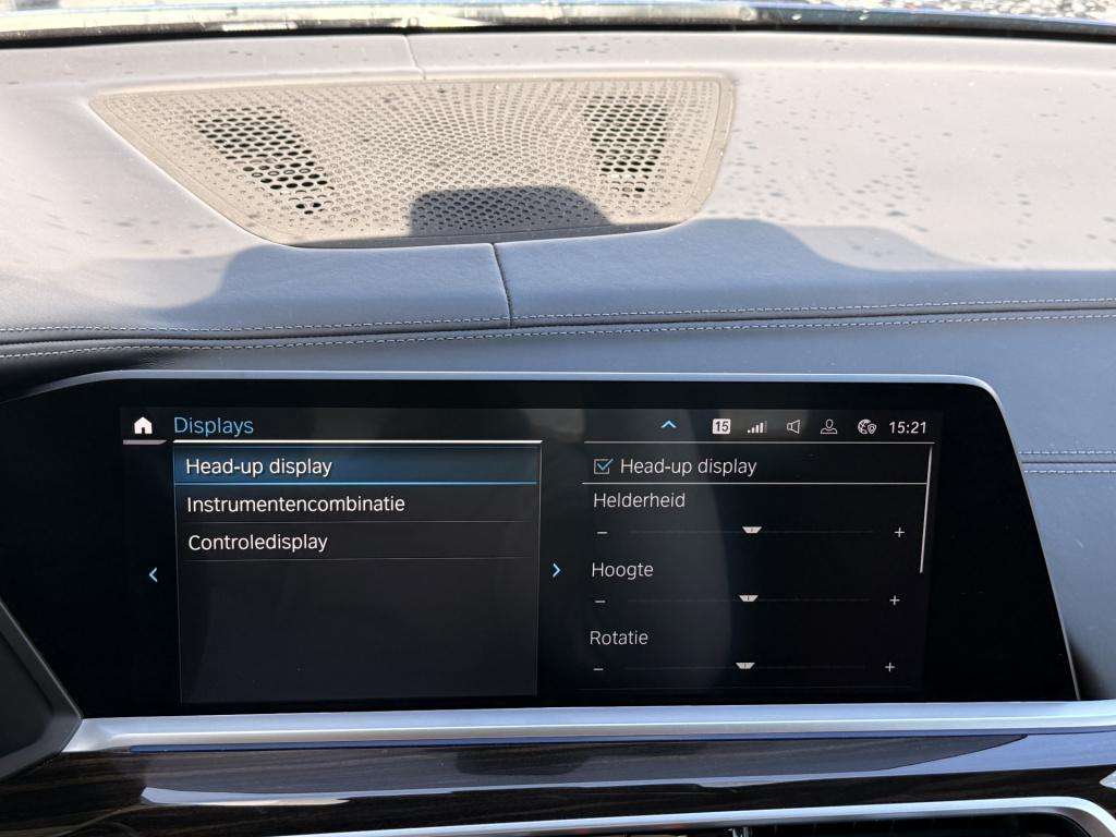 BMW X5 xdrive45e m-sport individual | acc | h/k | skylounge | stoelverwarmi