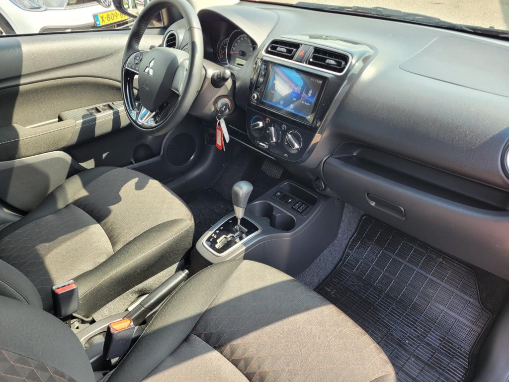 Mitsubishi Space Star 1.2 instyle automaat androidauto carplay dab