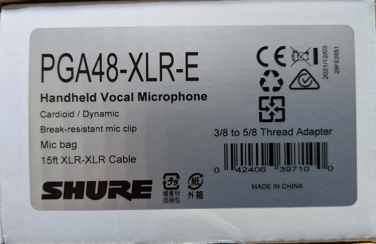 Drie dynamische microfoons