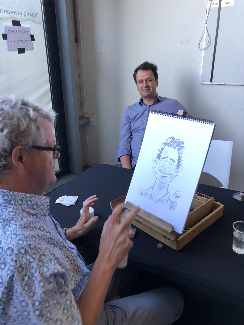 Leuk voor uw feest: laat karikaturen tekenen!