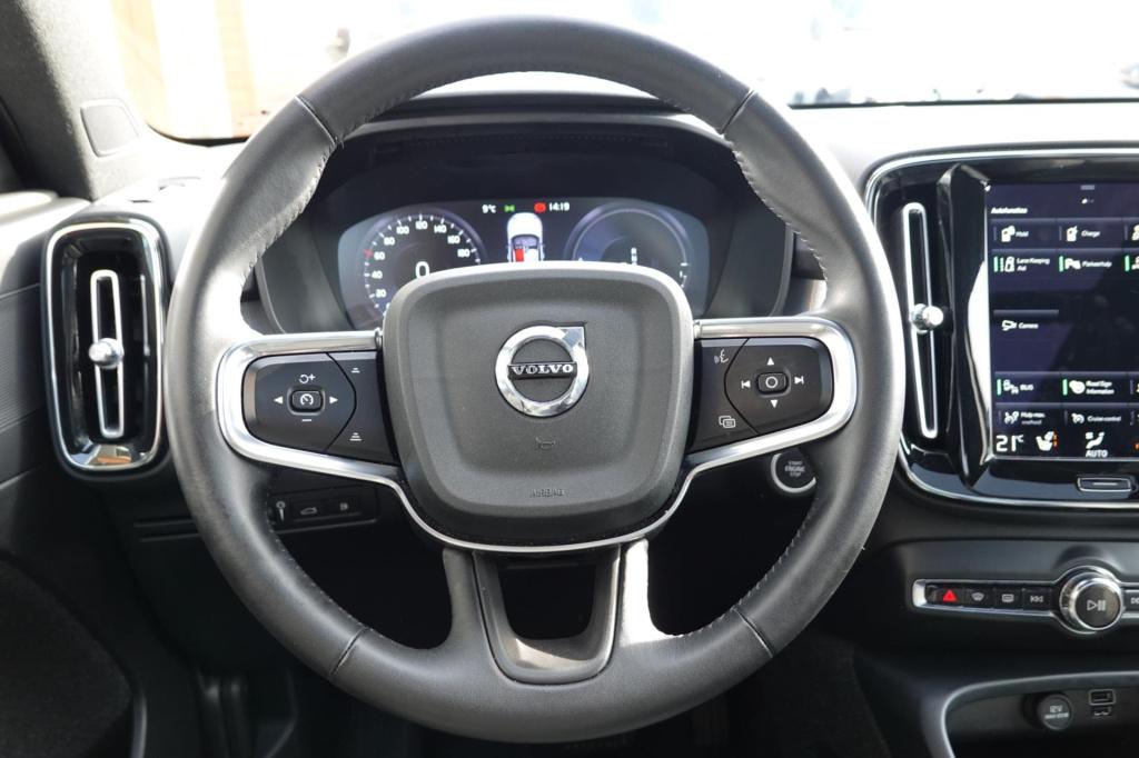 Volvo XC40 1.5 t5 recharge business pro