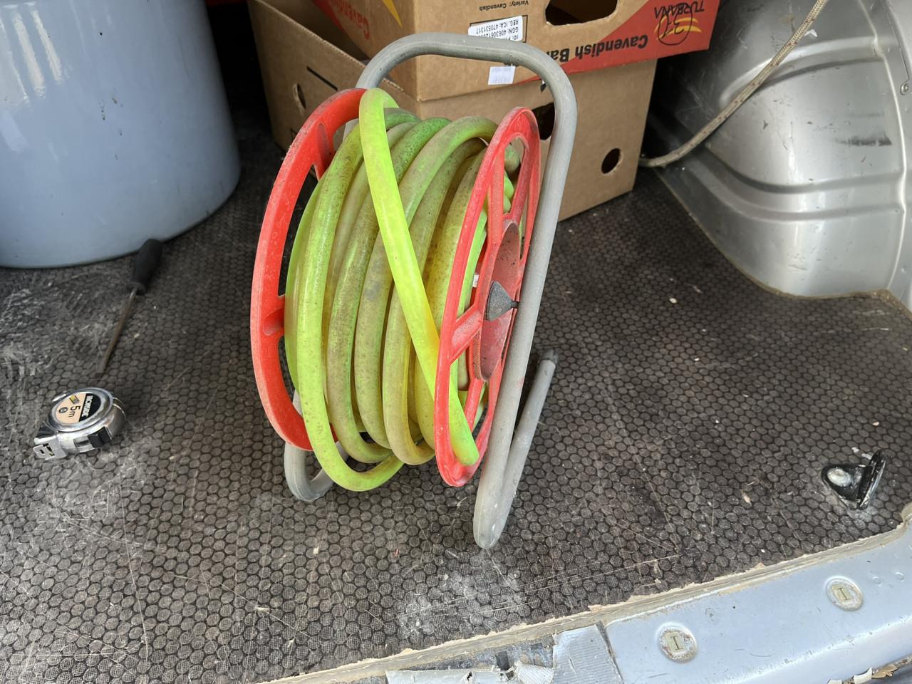 Tuinslang met haspel