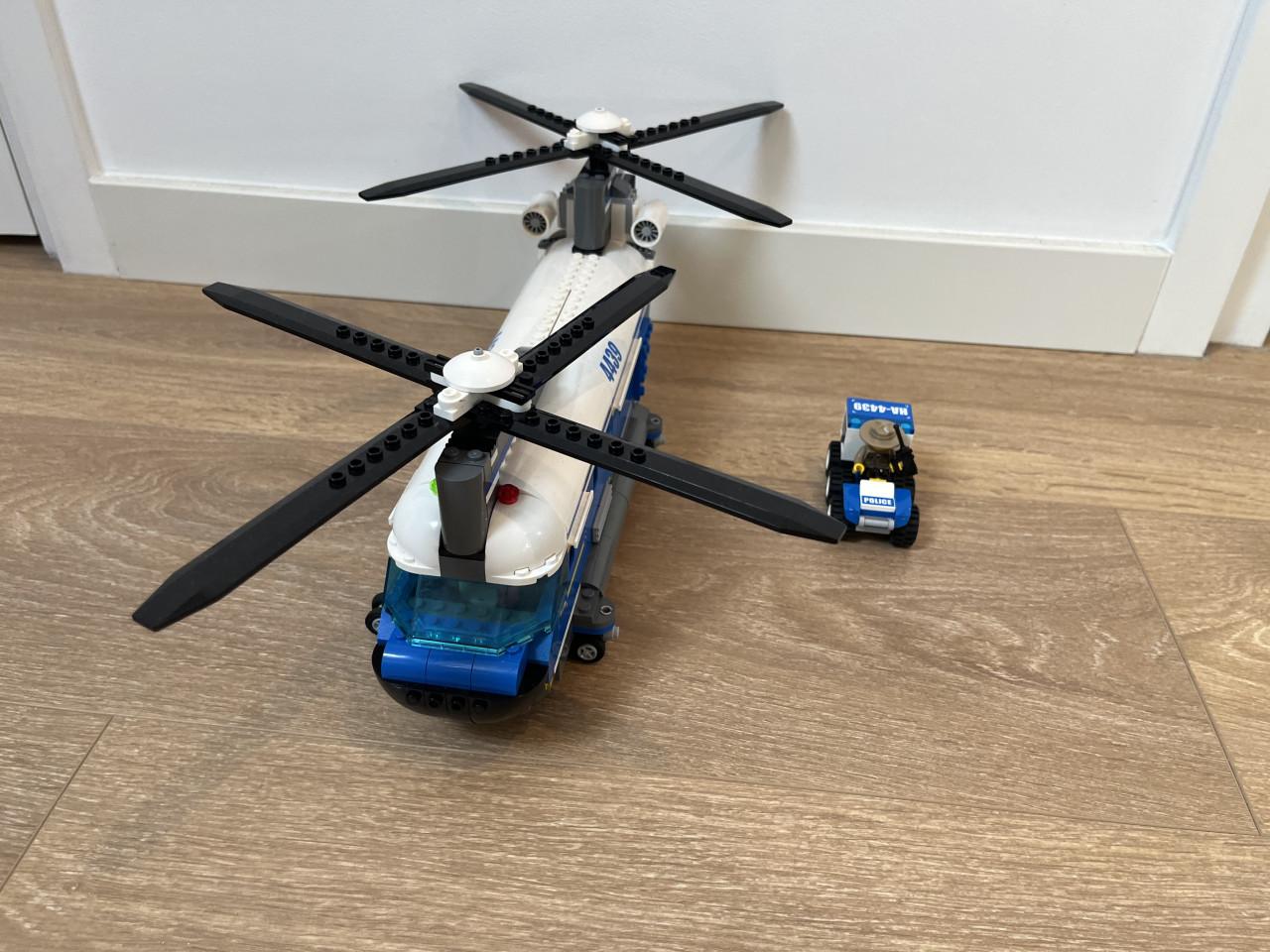 LEGO Vrachthelikopter