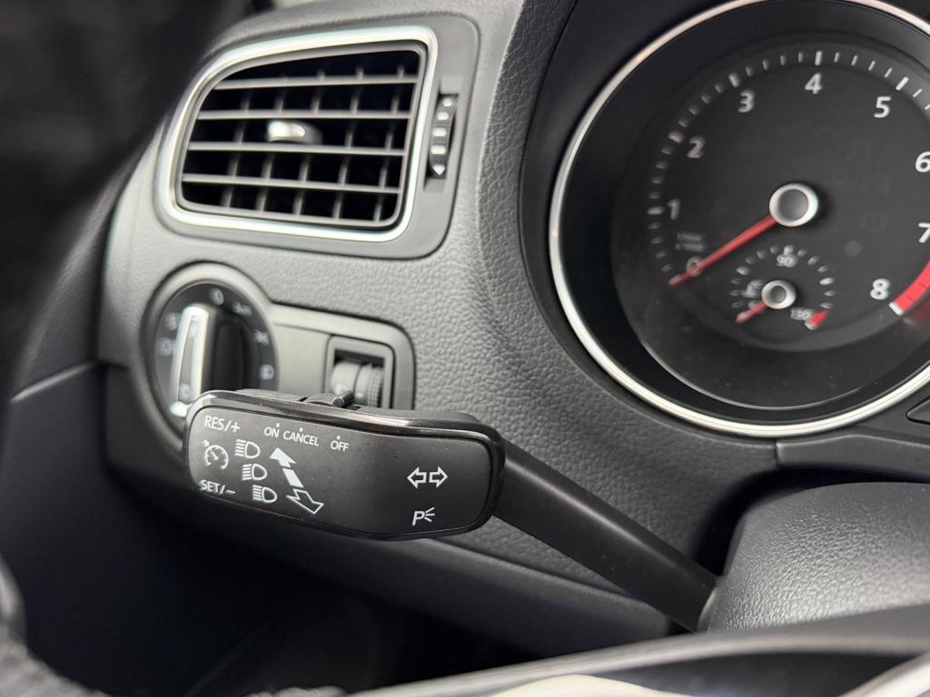 Volkswagen Polo occasion 1.0 bluemotion connected series | wit | tweedehand