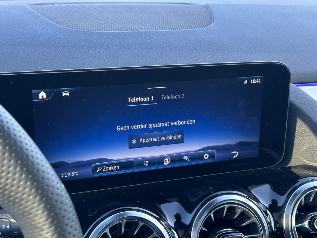 Mercedes-Benz B-Klasse 200 amg line l distronic l panoramaschuifdak l mbux 