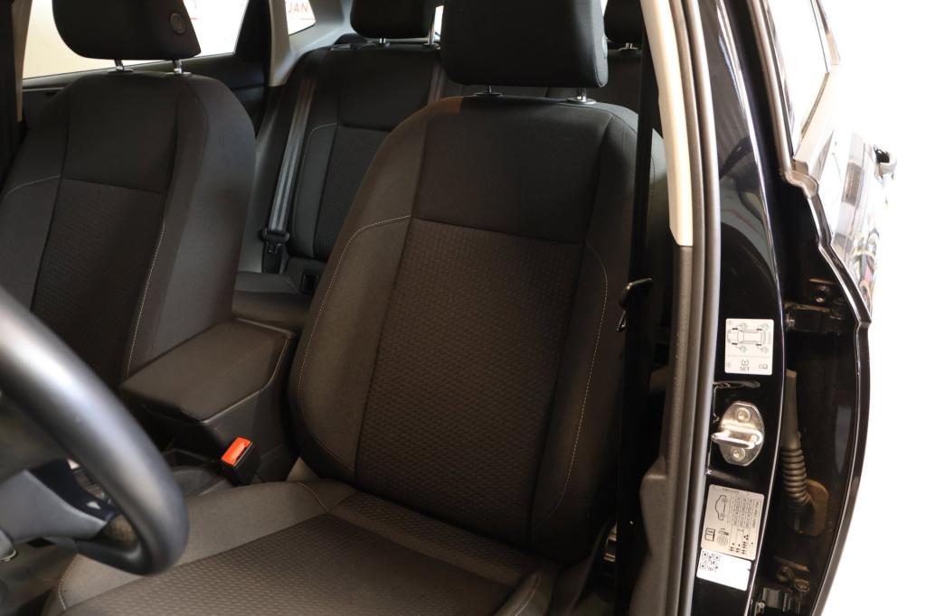 Volkswagen Polo 1.0 tsi comfortline business nl auto, carplay, pdc v+a, cam