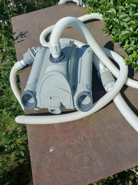 Zwembad bodemreiniger merk: Intex