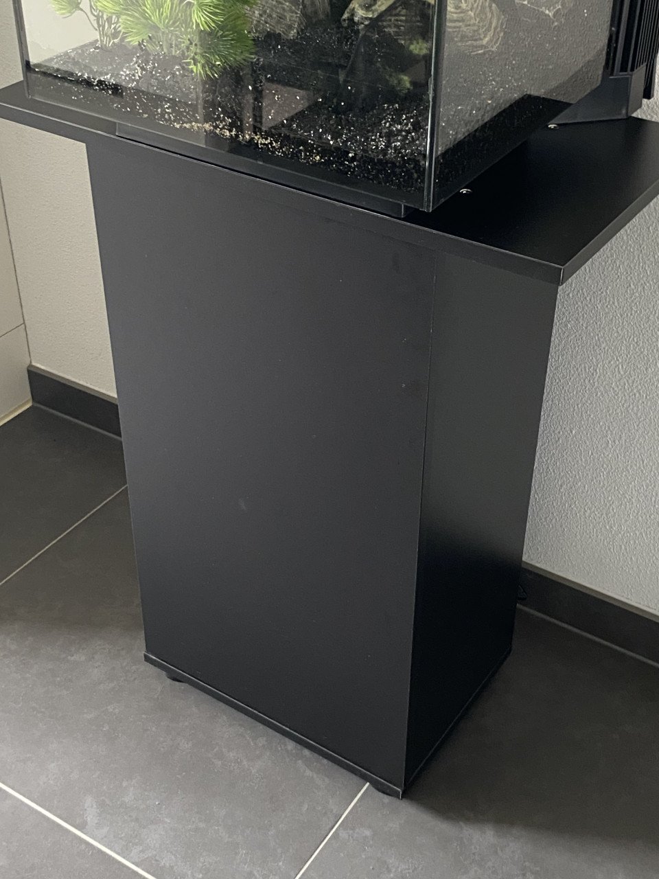 Aquarium met standaard en kastje