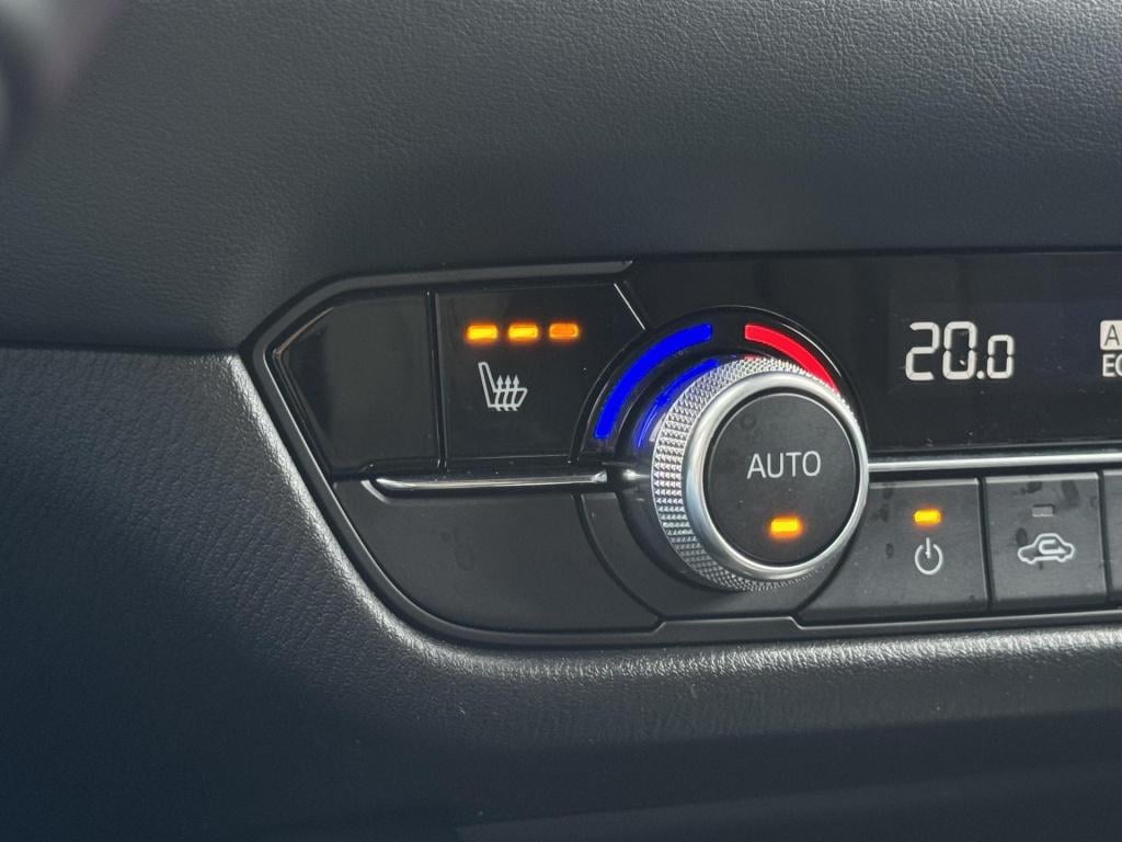 Mazda 6 sportbreak 2.0 skyactiv-g 165 centre-line nl-auto incl. afneembare 