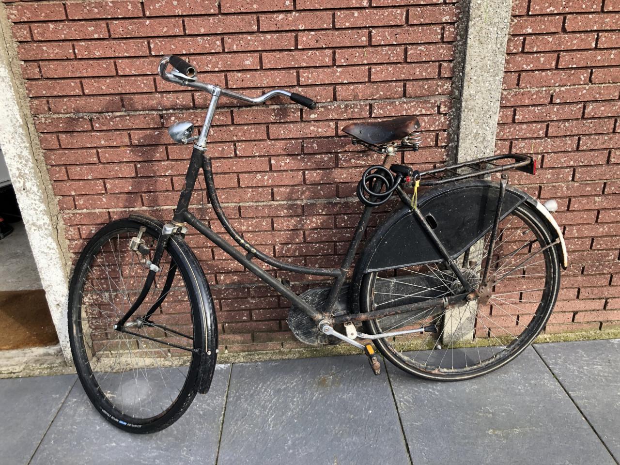 Oude omafiets merk Burco