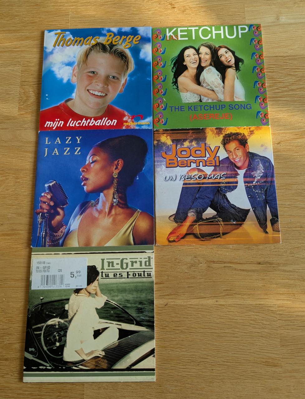 Doos vol met diverse cd's