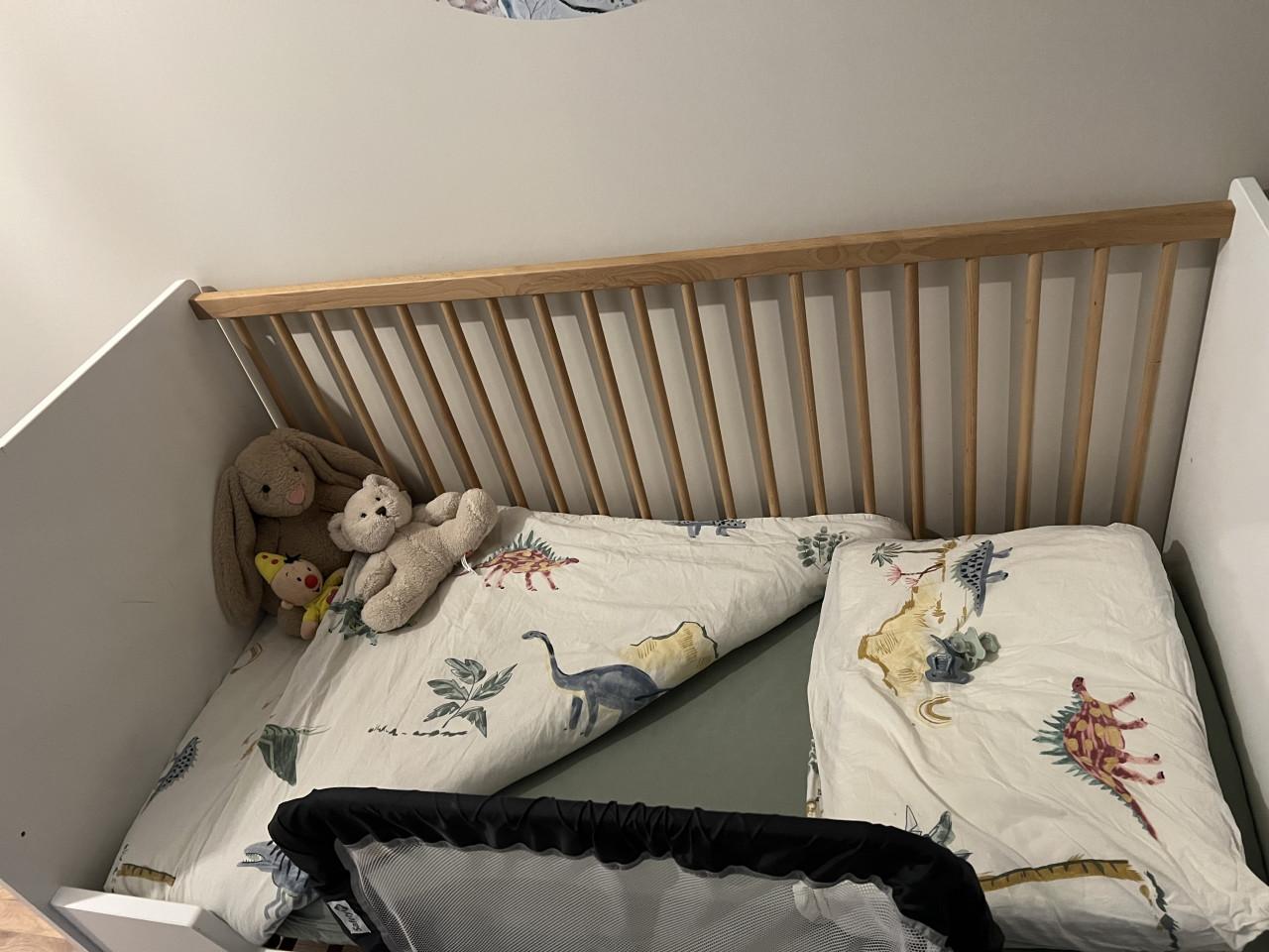 Gratis Peuterbed af te halen inclusief matras