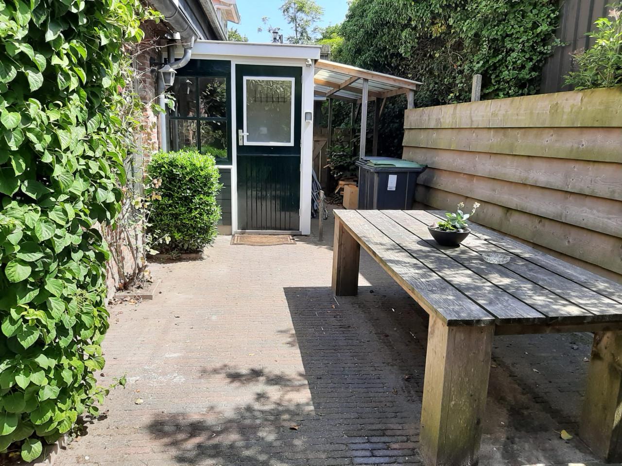 Vakantiewoning, 3 km van de Zee, 10-14 personen, Aagtekerke